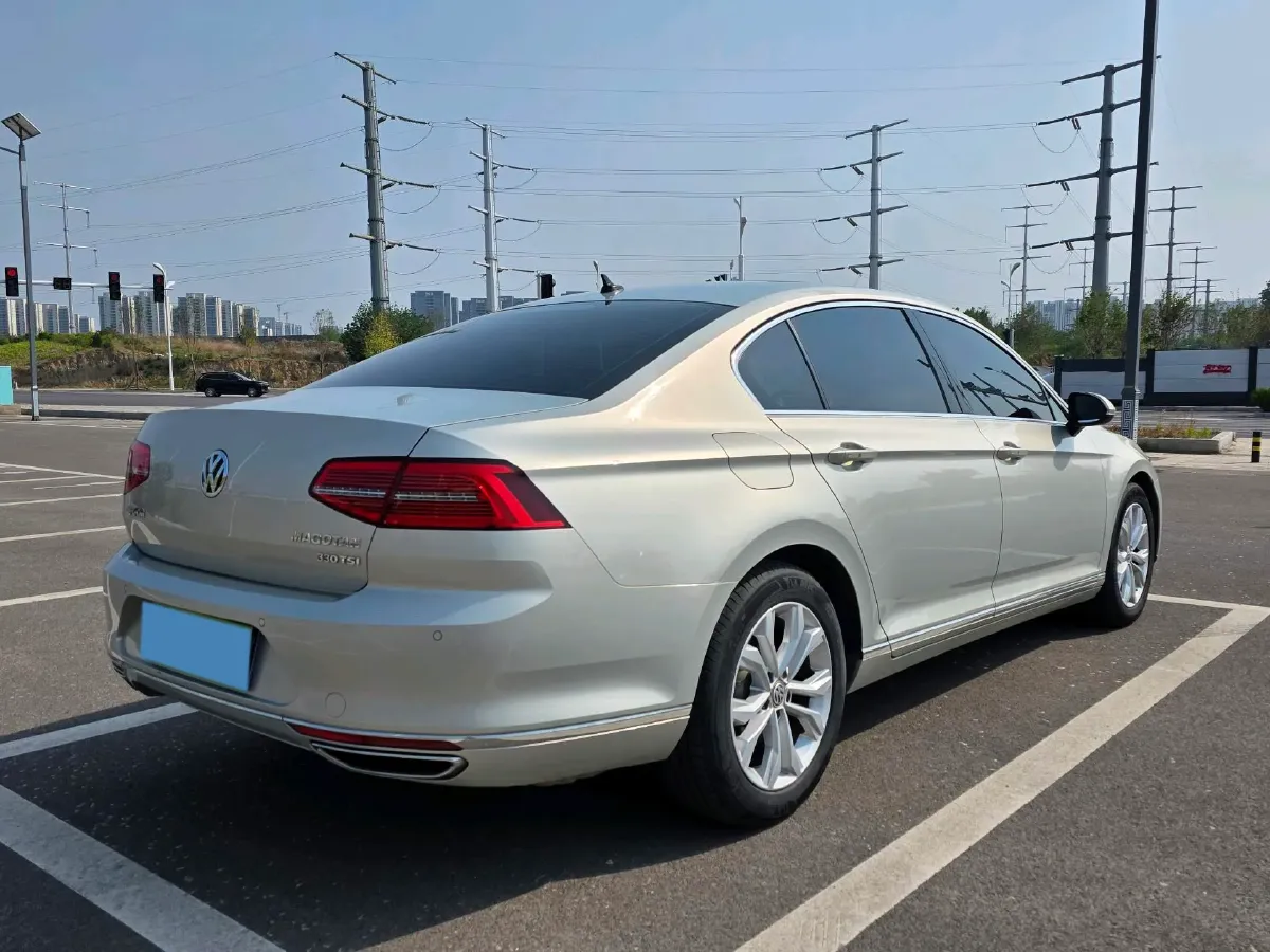 2019 Chevrolet Malibu XL 2.0T 241HP L4 9AT,autocango,china used car exporter,china ev exporter,chinese used car exporter,chinese used ev exporter