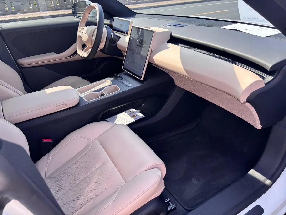 2024 NIO ET5 BEV 75KWH,autocango,china used car exporter,china ev exporter,chinese used car exporter,chinese used ev exporter