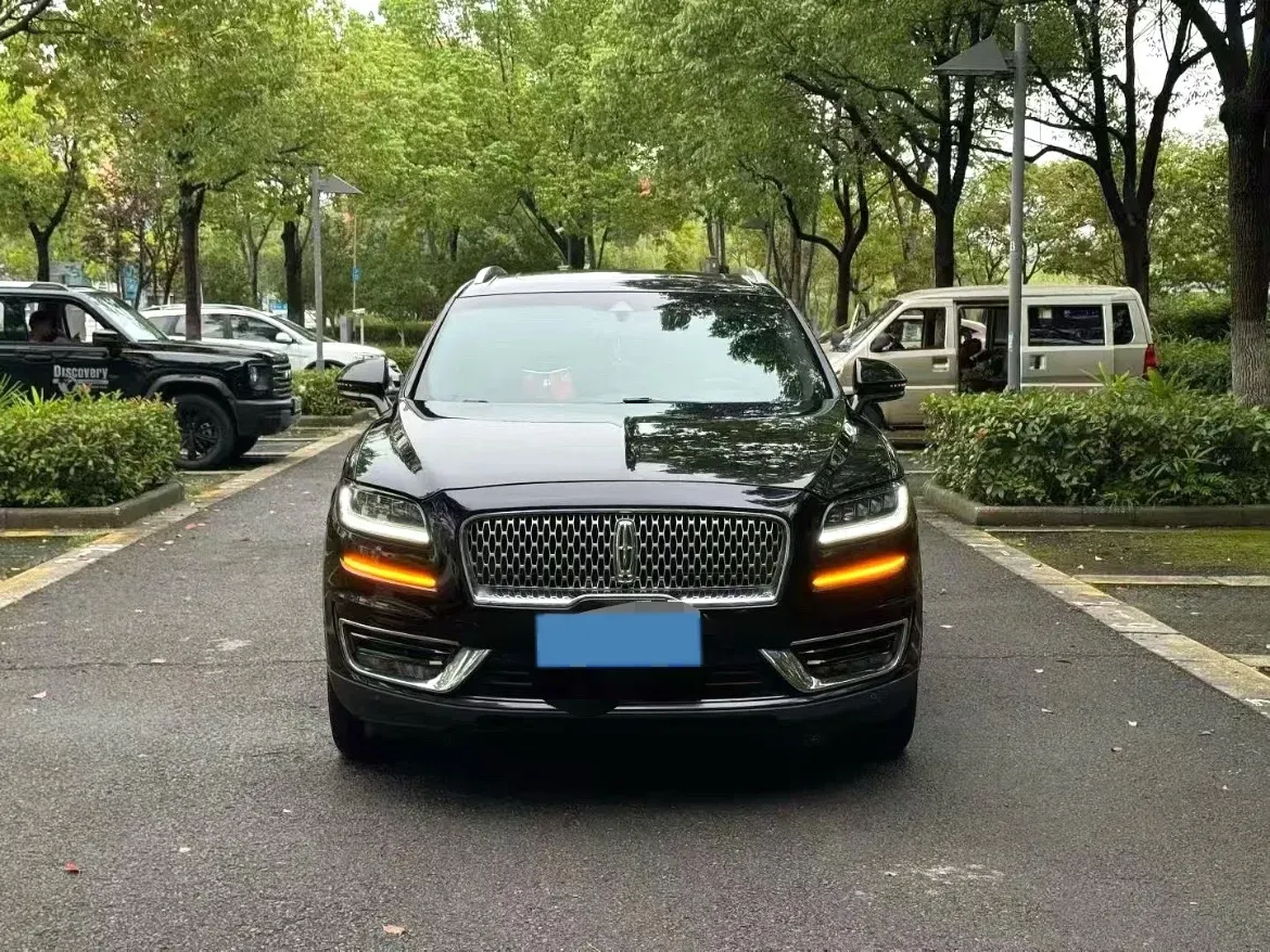 2020 Nautilus 2.7T 322HP V6 8AT,autocango,china used car exporter,china ev exporter,chinese used car exporter,chinese used ev exporter