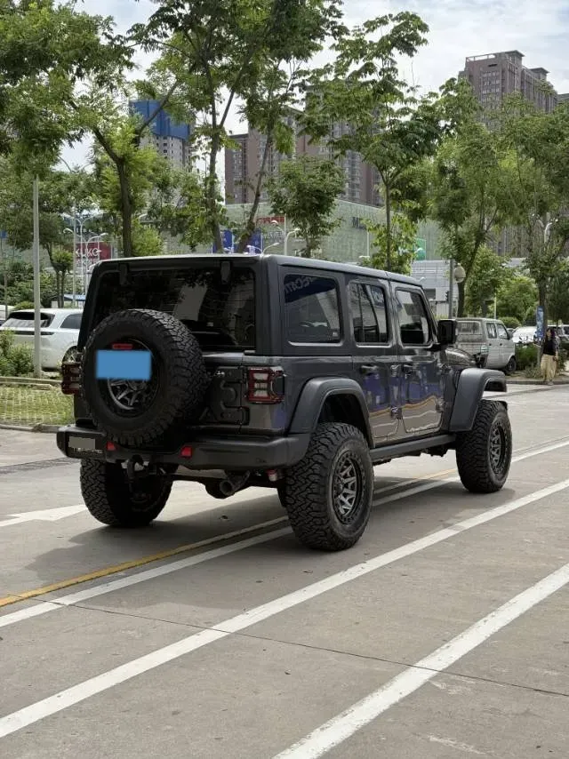2021 Jeep Wrangler 2.0T 266HP L4 8AT,autocango,china used car exporter,china ev exporter,chinese used car exporter,chinese used ev exporter