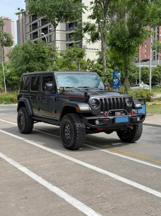 2021 Jeep Wrangler 2.0T 266HP L4 8AT,autocango,china used car exporter,china ev exporter,chinese used car exporter,chinese used ev exporter
