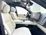 2024 Toyota Granvia 2.5L 189HP L4 E-CVT Hybrid