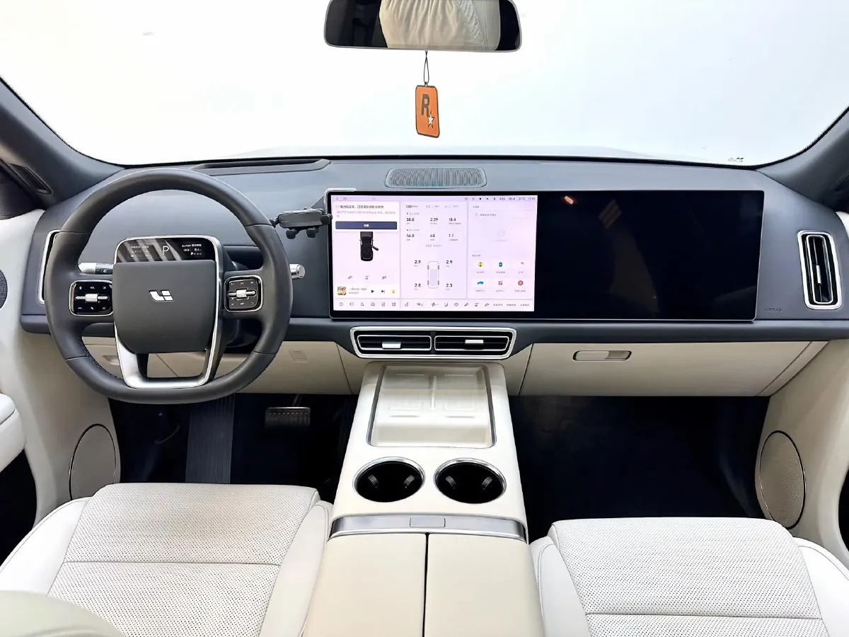 2024 Toyota Granvia 2.5L 189HP L4 E-CVT Hybrid,autocango,china used car exporter,china ev exporter,chinese used car exporter,chinese used ev exporter