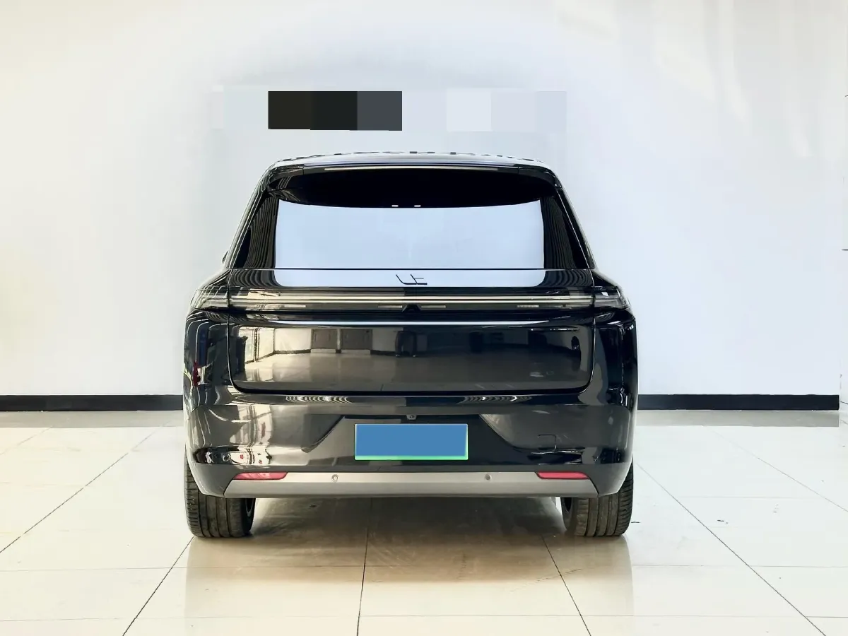 2024 Toyota Granvia 2.5L 189HP L4 E-CVT Hybrid,autocango,china used car exporter,china ev exporter,chinese used car exporter,chinese used ev exporter