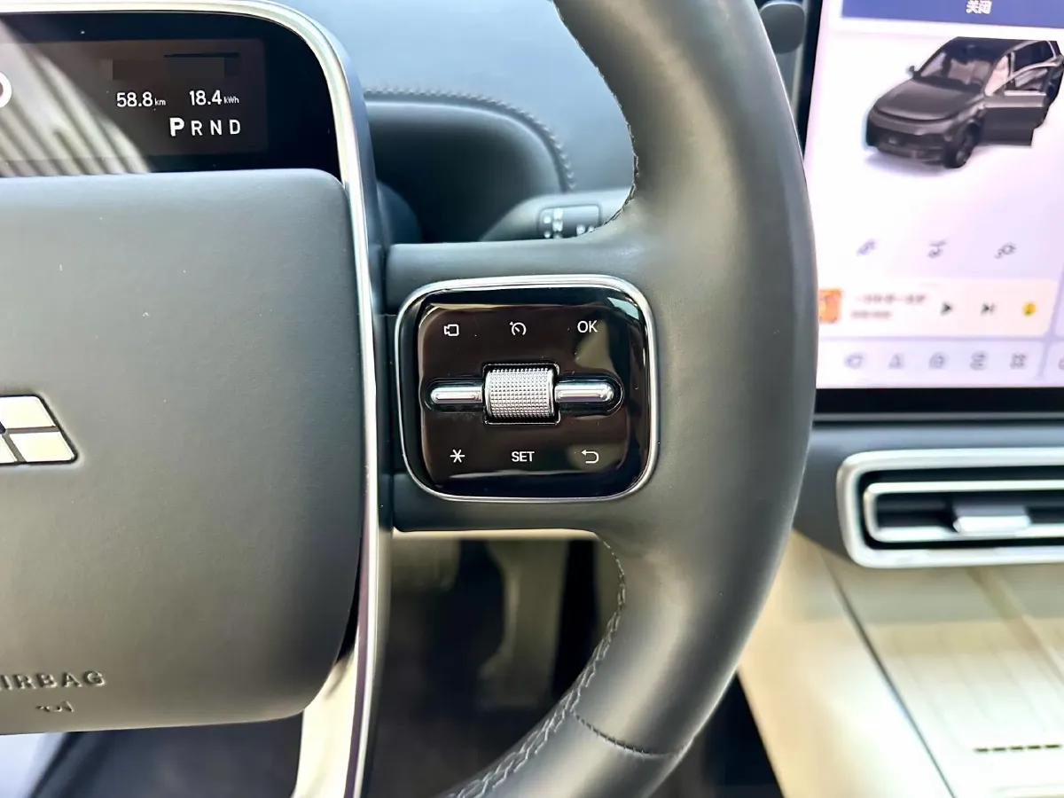 2024 Toyota Granvia 2.5L 189HP L4 E-CVT Hybrid,autocango,china used car exporter,china ev exporter,chinese used car exporter,chinese used ev exporter
