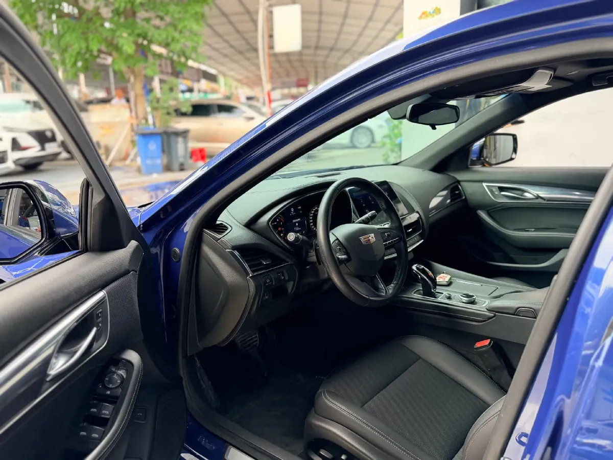 2020 Cadillac CT5 2.0T 241HP L4 10AT,autocango,china used car exporter,china ev exporter,chinese used car exporter,chinese used ev exporter