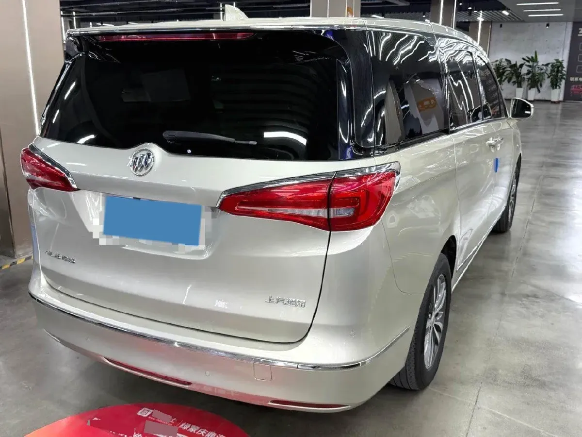 2018 Buick GL8 2.0T 260HP L4 6AT,autocango,china used car exporter,china ev exporter,chinese used car exporter,chinese used ev exporter