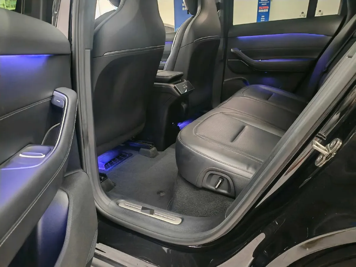 2023 NIO ES6 BEV 75KWH,autocango,china used car exporter,china ev exporter,chinese used car exporter,chinese used ev exporter