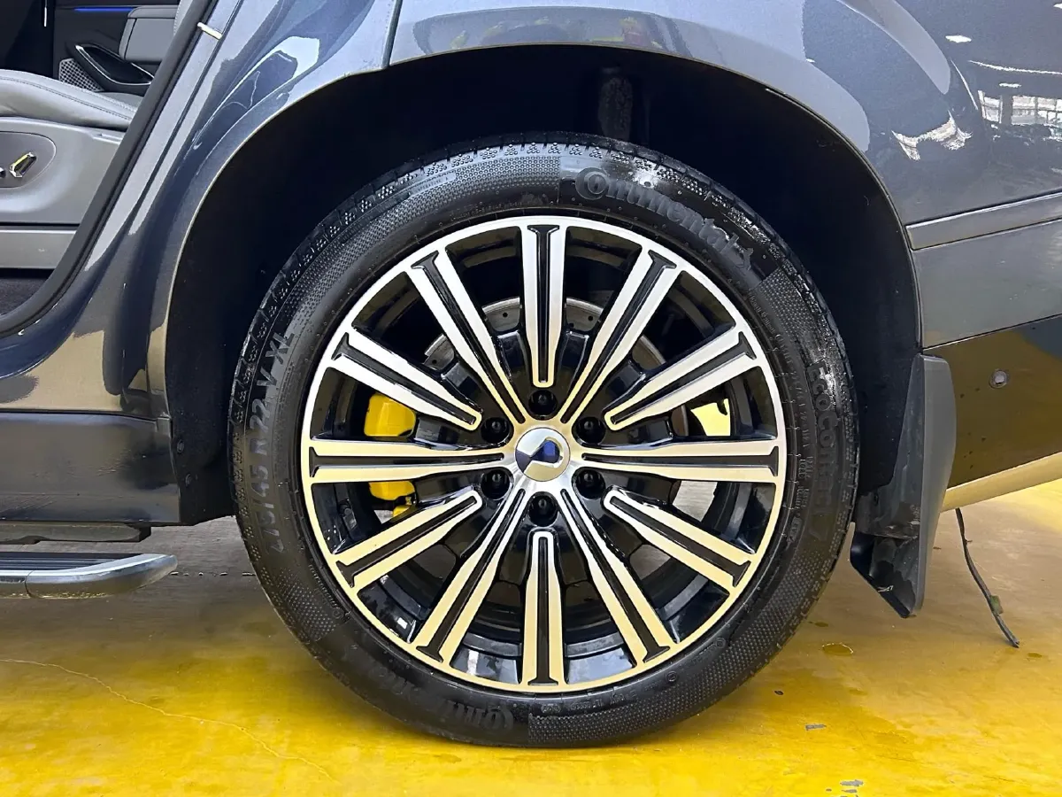 2025 Denza DenzaN9 2.0T 207HP L4 E-CVT PHEV,autocango,china used car exporter,china ev exporter,chinese used car exporter,chinese used ev exporter