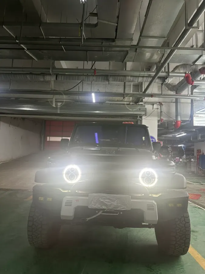 2024 212 212 T01 2.0T 252HP L4 8AT,autocango,china used car exporter,china ev exporter,chinese used car exporter,chinese used ev exporter