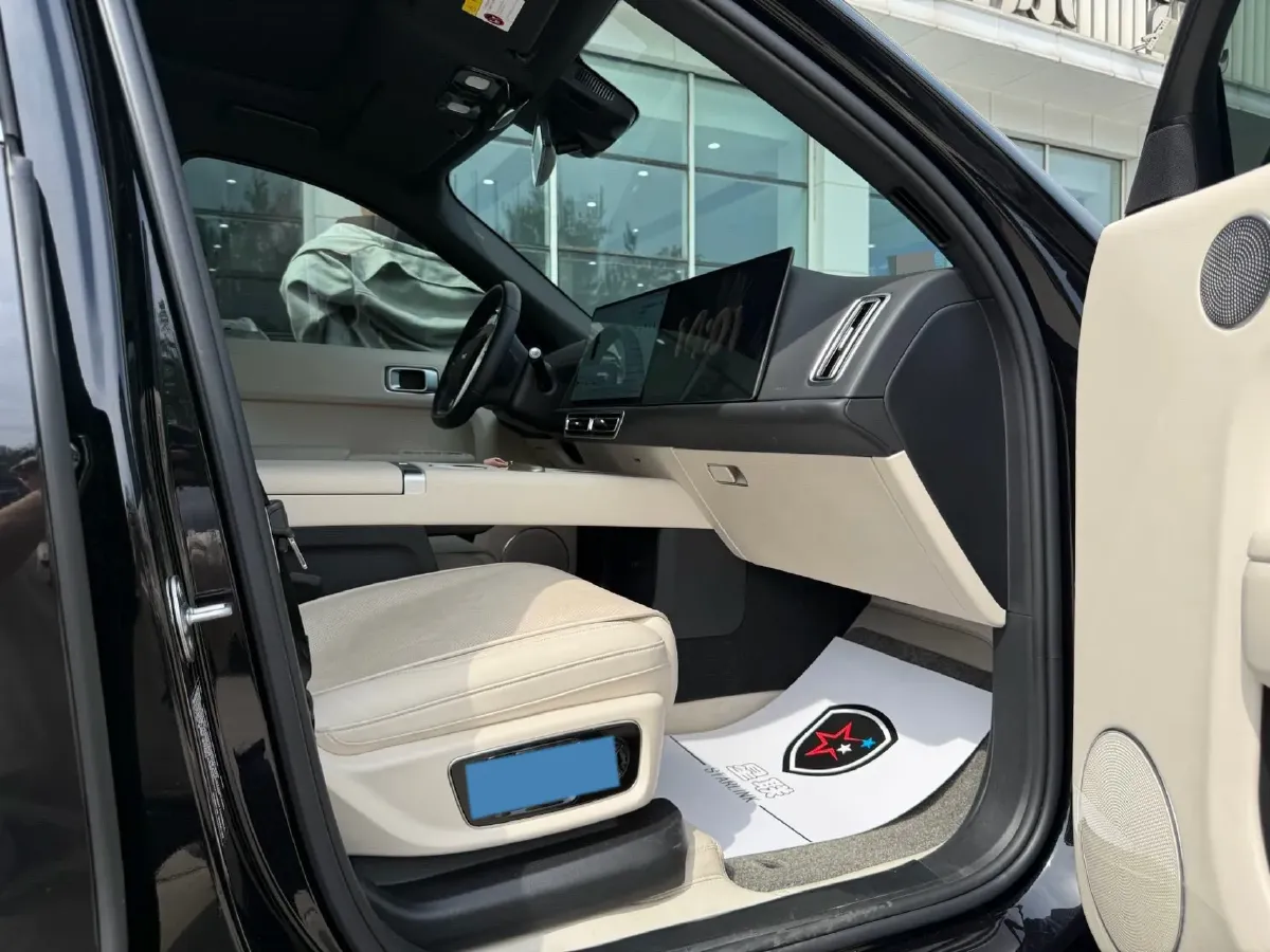 2024 Li L9 Range Extended 154HP REEV 52.3KWH,autocango,china used car exporter,china ev exporter,chinese used car exporter,chinese used ev exporter