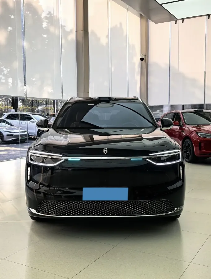 2026 AITO AITO M7 REEV 160HP REEV,autocango,china used car exporter,china ev exporter,chinese used car exporter,chinese used ev exporter
