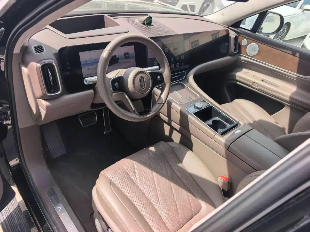 2024 HIMA AITO M9 1.5T 152HP L4 REEV 52KWH,autocango,china used car exporter,china ev exporter,chinese used car exporter,chinese used ev exporter
