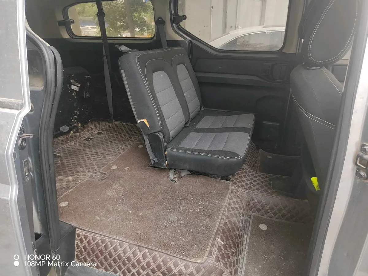 2021 WuLing ZhengChen 1.5T 147HP L4 6MT,autocango,china used car exporter,china ev exporter,chinese used car exporter,chinese used ev exporter