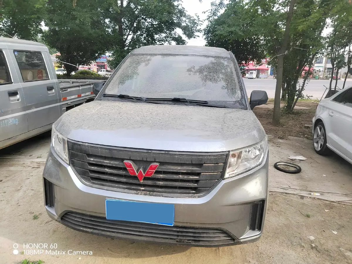 2021 WuLing ZhengChen 1.5T 147HP L4 6MT,autocango,china used car exporter,china ev exporter,chinese used car exporter,chinese used ev exporter