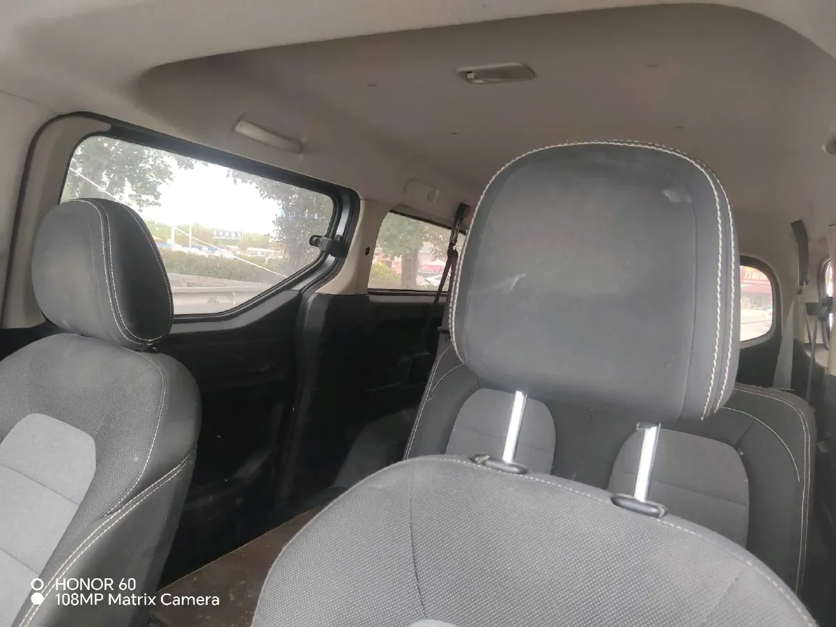 2021 WuLing ZhengChen 1.5T 147HP L4 6MT,autocango,china used car exporter,china ev exporter,chinese used car exporter,chinese used ev exporter