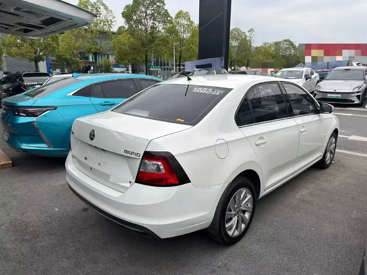2018 Skoda Rapid 1.6L 110HP L4 6AT,autocango,china used car exporter,china ev exporter,chinese used car exporter,chinese used ev exporter
