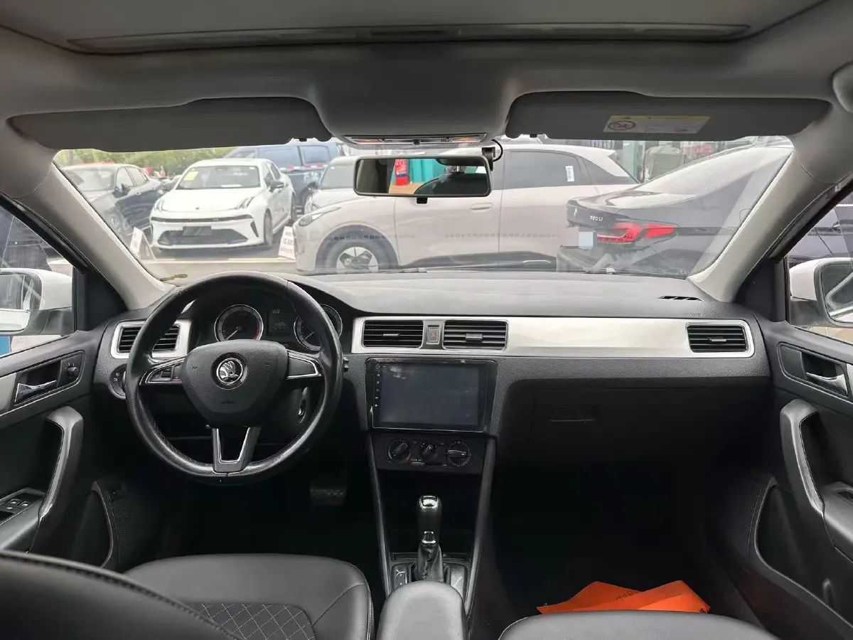 2018 Skoda Rapid 1.6L 110HP L4 6AT,autocango,china used car exporter,china ev exporter,chinese used car exporter,chinese used ev exporter