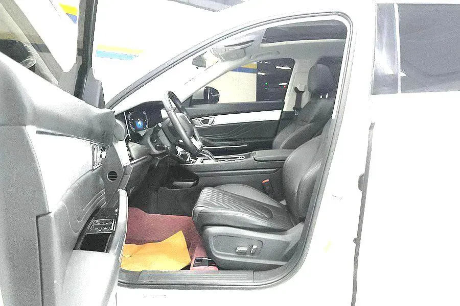 2020 Bestune T99 2.0T 224HP L4 6AT,autocango,china used car exporter,china ev exporter,chinese used car exporter,chinese used ev exporter