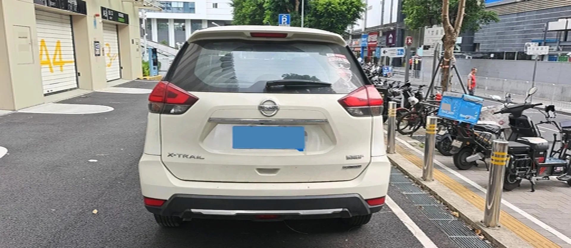 2020 Nissan X-Trail 2.0L 154HP L4 CVT,autocango,china used car exporter,china ev exporter,chinese used car exporter,chinese used ev exporter