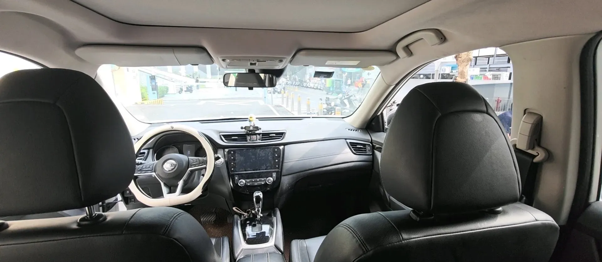 2020 Nissan X-Trail 2.0L 154HP L4 CVT,autocango,china used car exporter,china ev exporter,chinese used car exporter,chinese used ev exporter