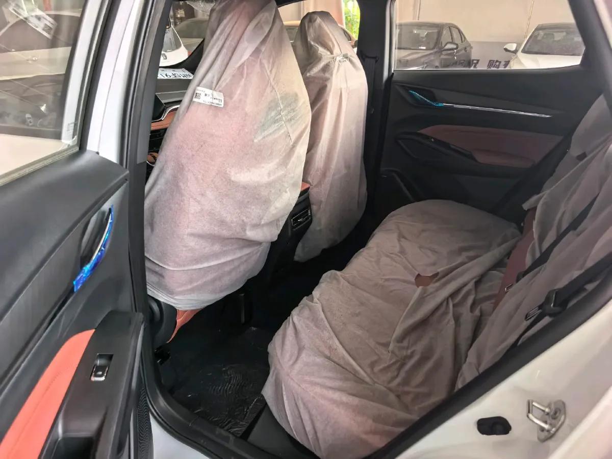 2026 ChangAn X5 PLUS 1.5T 192HP L4 7DCT,autocango,china used car exporter,china ev exporter,chinese used car exporter,chinese used ev exporter