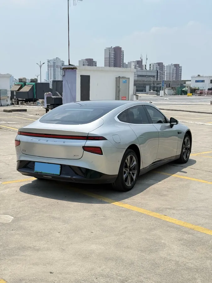 2022 Xpeng P7 BEV 83.1KWH,autocango,china used car exporter,china ev exporter,chinese used car exporter,chinese used ev exporter