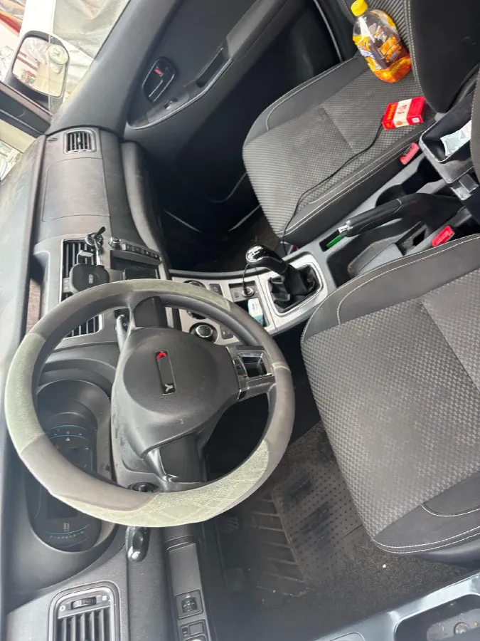 2021 Yema SiPaiKa 1.5L 109HP L4 5MT,autocango,china used car exporter,china ev exporter,chinese used car exporter,chinese used ev exporter