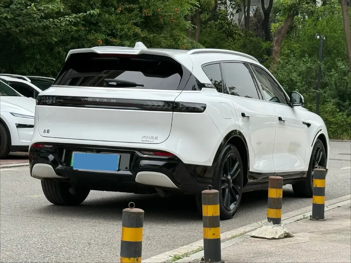 2024 Voyah FREE 1.5T 150HP L4 REEV 39.2KWH,autocango,china used car exporter,china ev exporter,chinese used car exporter,chinese used ev exporter