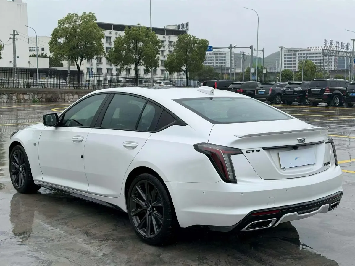 2025 Cadillac CT5 2.0T 237HP L4 10AT,autocango,china used car exporter,china ev exporter,chinese used car exporter,chinese used ev exporter