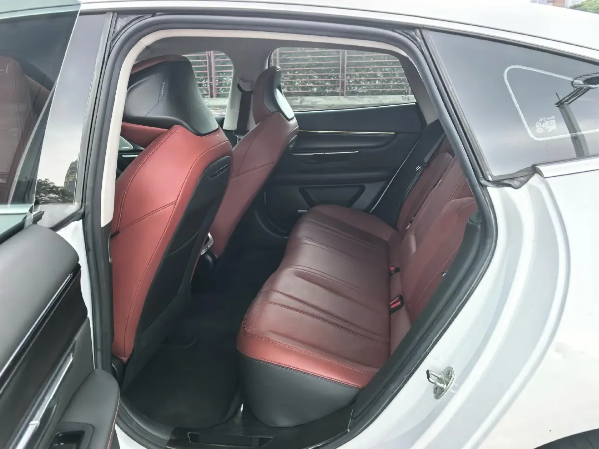 2021 Iveco OuSheng 3.0T 180HP L4 8AT,autocango,china used car exporter,china ev exporter,chinese used car exporter,chinese used ev exporter
