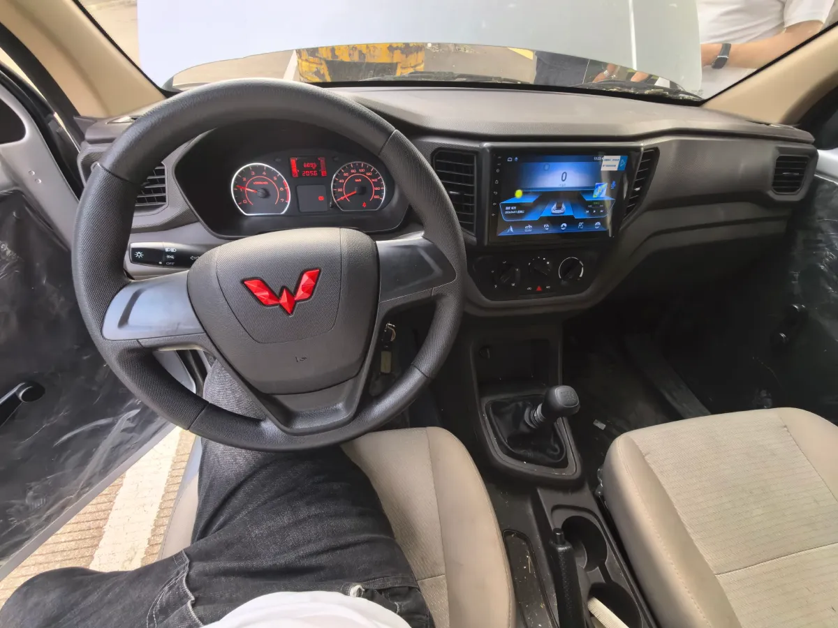 2022 JinBei Little Sea Lion X30 1.5L 102HP L4 5MT,autocango,china used car exporter,china ev exporter,chinese used car exporter,chinese used ev exporter