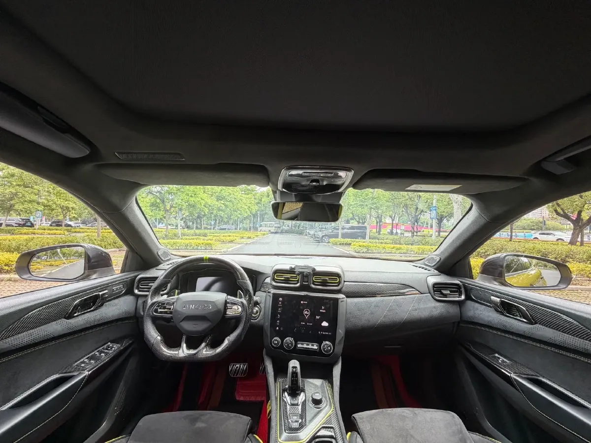 2019 LYNK&CO 03 2.0T 254HP L4 8AT,autocango,china used car exporter,china ev exporter,chinese used car exporter,chinese used ev exporter