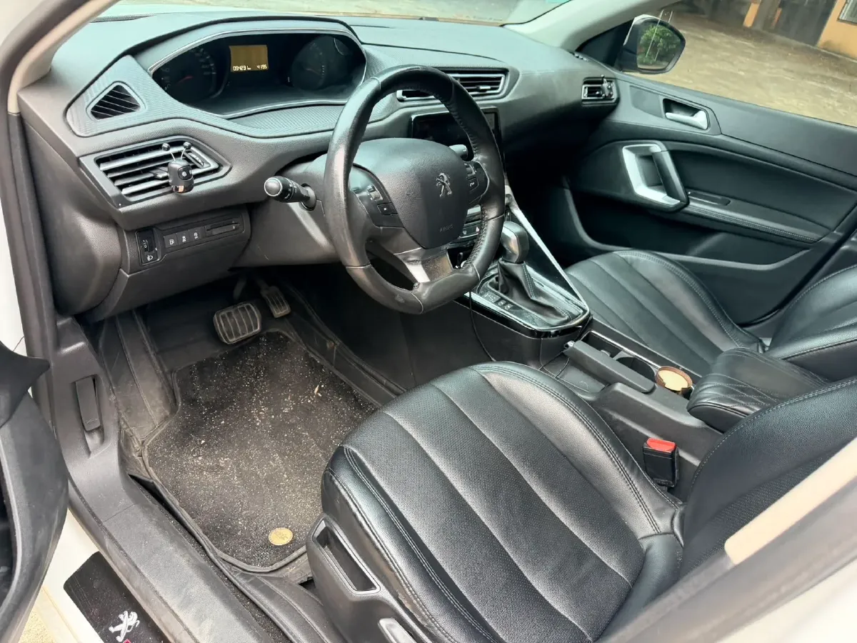 2019 Peugeot 308 1.2T 136HP L3 6AT,autocango,china used car exporter,china ev exporter,chinese used car exporter,chinese used ev exporter