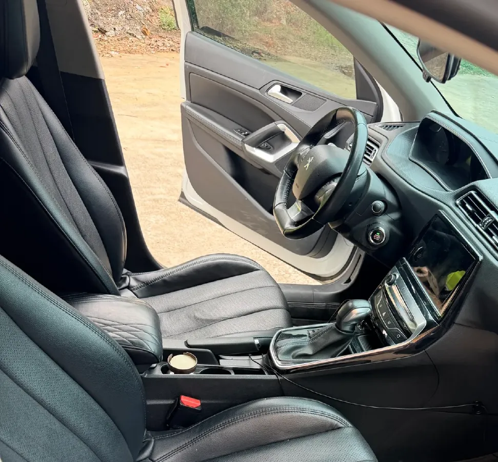 2019 Peugeot 308 1.2T 136HP L3 6AT,autocango,china used car exporter,china ev exporter,chinese used car exporter,chinese used ev exporter