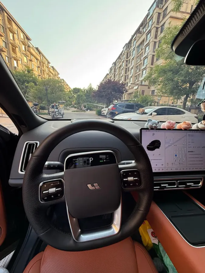 2024 Volvo S60 2.0T 197HP L4 7DCT,autocango,china used car exporter,china ev exporter,chinese used car exporter,chinese used ev exporter