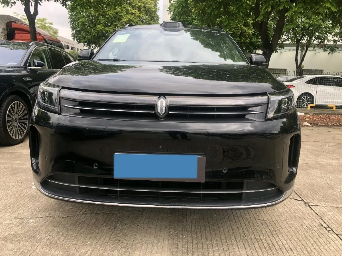 2024 AITO AITO M7 1.5T 152HP L4 REEV 42KWH,autocango,china used car exporter,china ev exporter,chinese used car exporter,chinese used ev exporter