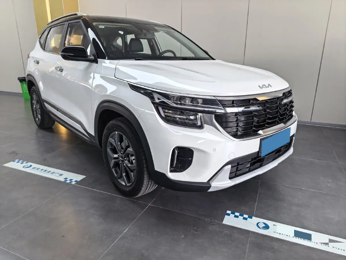 2023 Kia Seltos 1.5L 115HP L4 CVT,autocango,china used car exporter,china ev exporter,chinese used car exporter,chinese used ev exporter