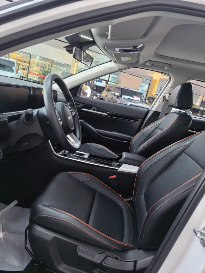 2023 Kia Seltos 1.5L 115HP L4 CVT,autocango,china used car exporter,china ev exporter,chinese used car exporter,chinese used ev exporter