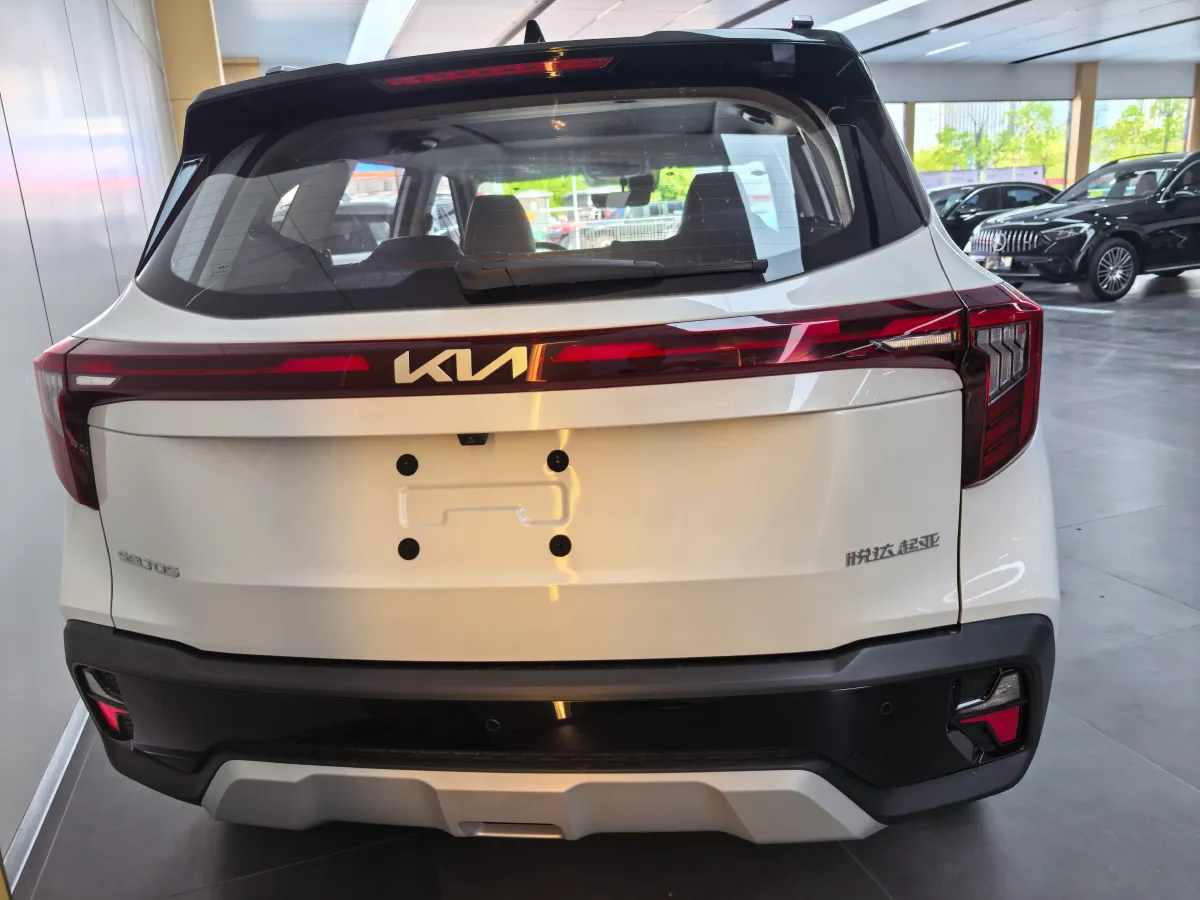 2023 Kia Seltos 1.5L 115HP L4 CVT,autocango,china used car exporter,china ev exporter,chinese used car exporter,chinese used ev exporter
