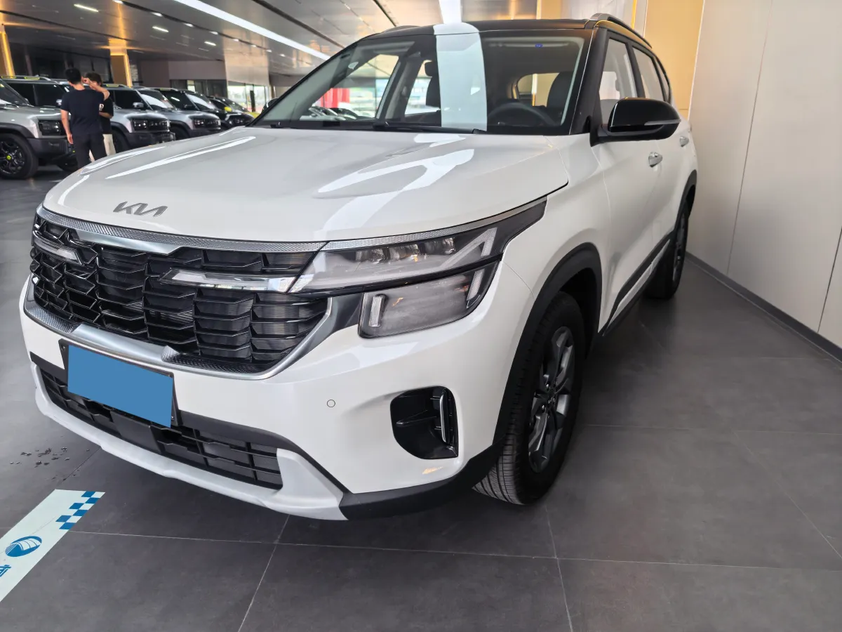 2023 Kia Seltos 1.5L 115HP L4 CVT,autocango,china used car exporter,china ev exporter,chinese used car exporter,chinese used ev exporter
