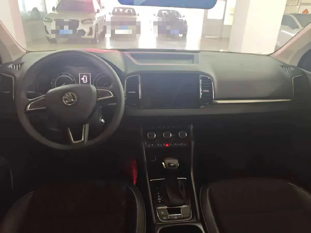 2021 Skoda Karoq 1.4T 150HP L4 7DCT,autocango,china used car exporter,china ev exporter,chinese used car exporter,chinese used ev exporter