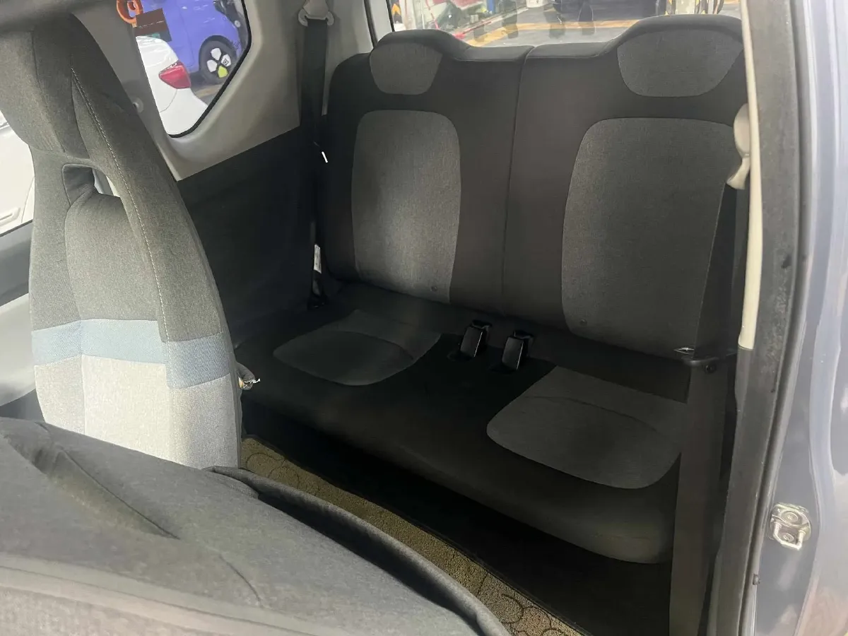 2021 WuLing HongGuang MINI EV BEV 13.9KWH,autocango,china used car exporter,china ev exporter,chinese used car exporter,chinese used ev exporter