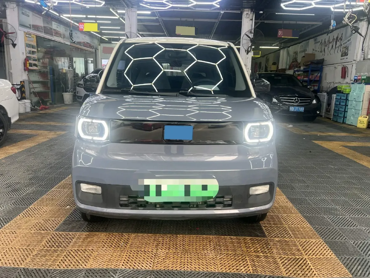 2021 WuLing HongGuang MINI EV BEV 13.9KWH,autocango,china used car exporter,china ev exporter,chinese used car exporter,chinese used ev exporter