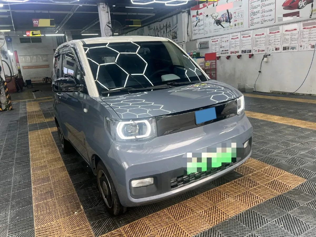 2021 WuLing HongGuang MINI EV BEV 13.9KWH,autocango,china used car exporter,china ev exporter,chinese used car exporter,chinese used ev exporter