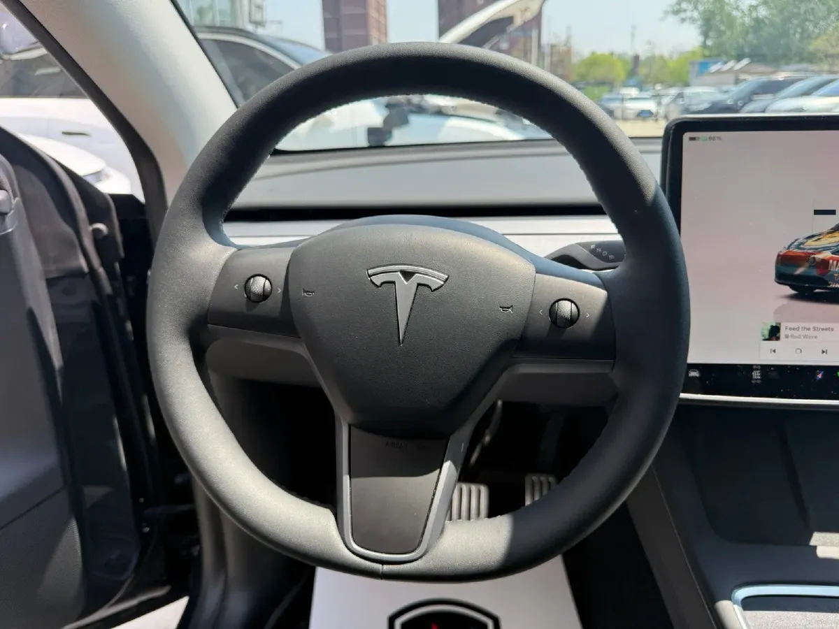 2024 Tesla Model Y BEV 78.4KWH,autocango,china used car exporter,china ev exporter,chinese used car exporter,chinese used ev exporter