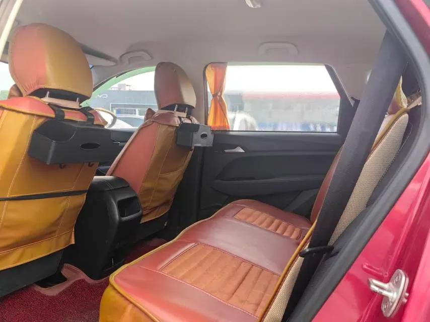 2018 BaoJun 530 1.5T 150HP L4 6MT,autocango,china used car exporter,china ev exporter,chinese used car exporter,chinese used ev exporter