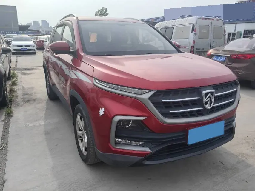 2018 BaoJun 530 1.5T 150HP L4 6MT,autocango,china used car exporter,china ev exporter,chinese used car exporter,chinese used ev exporter