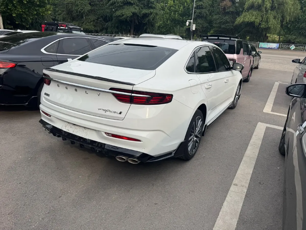 2023 Geely Preface 1.5T 181HP L4 7DCT,autocango,china used car exporter,china ev exporter,chinese used car exporter,chinese used ev exporter