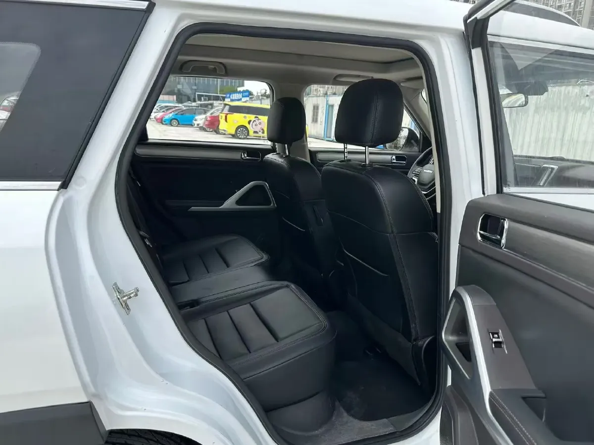 2018 BAIC ChangHe Q7 1.5T 150HP L4 CVT,autocango,china used car exporter,china ev exporter,chinese used car exporter,chinese used ev exporter